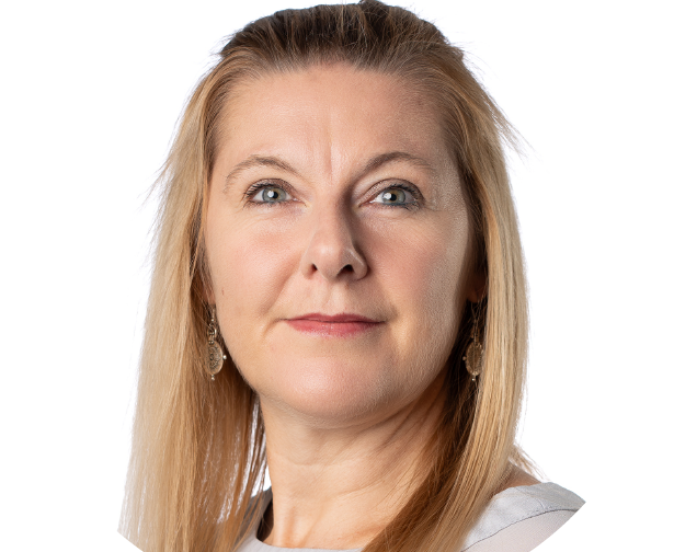 Ceri-Anne Brown portrait photo