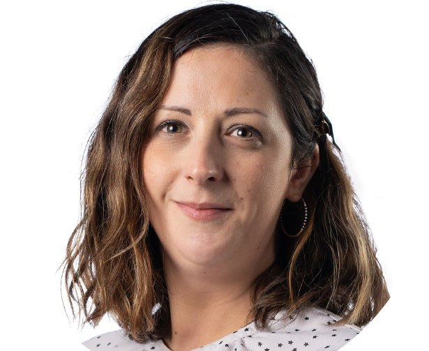 Julie Vezza portrait photo